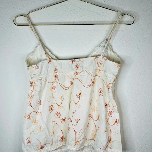 Forever Twenty One Tank with Embroidered Flowers Size Large - Picture 7 of 9